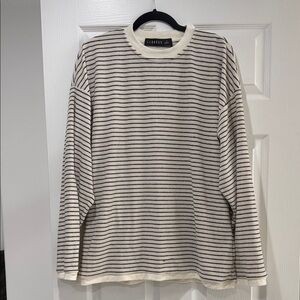 Lioness striped Cheri long sleeve. Size small